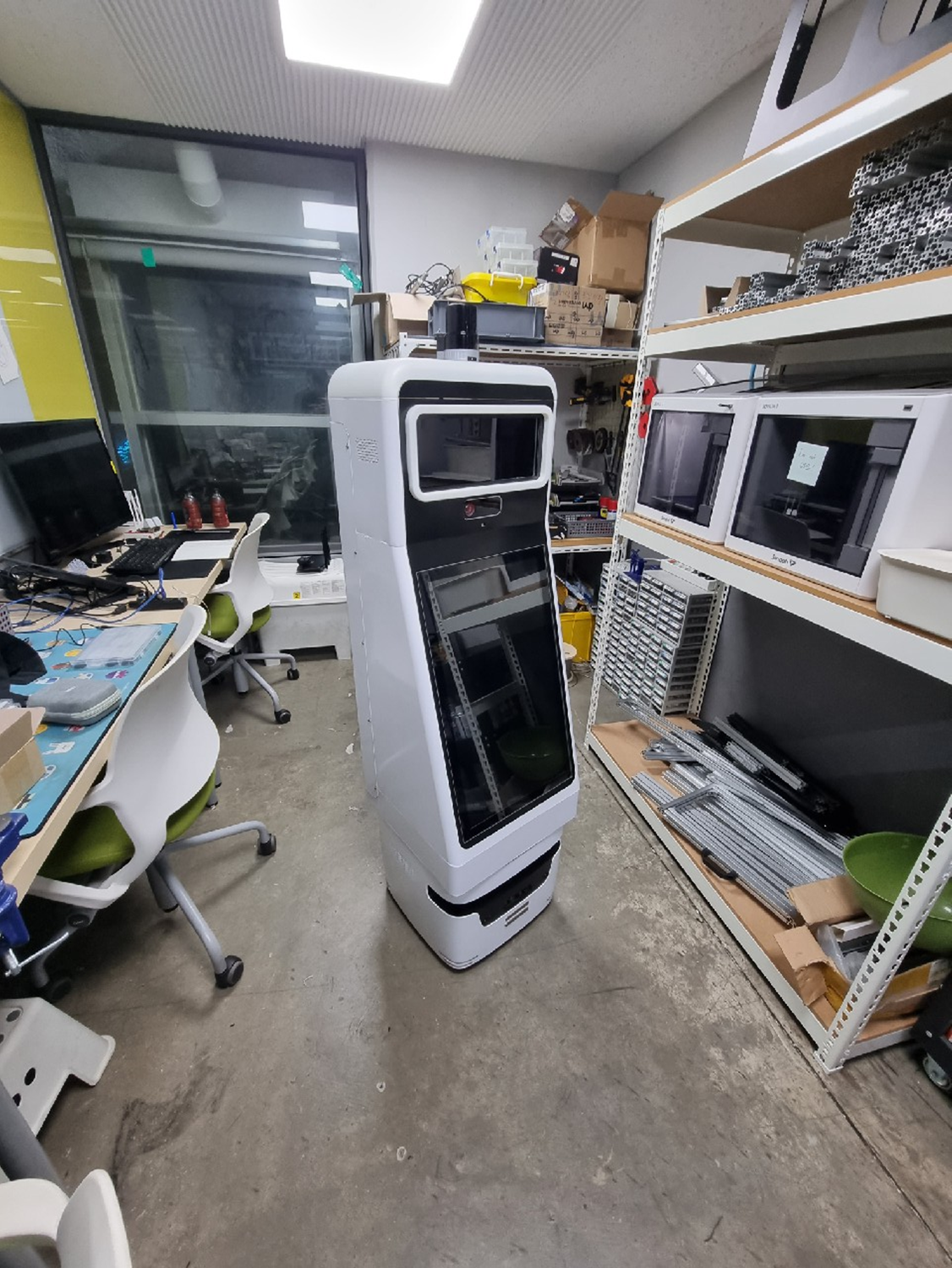 한국문화기술연구소 도서 도움용 로봇 외관 설계, 제작 (2회차) 7