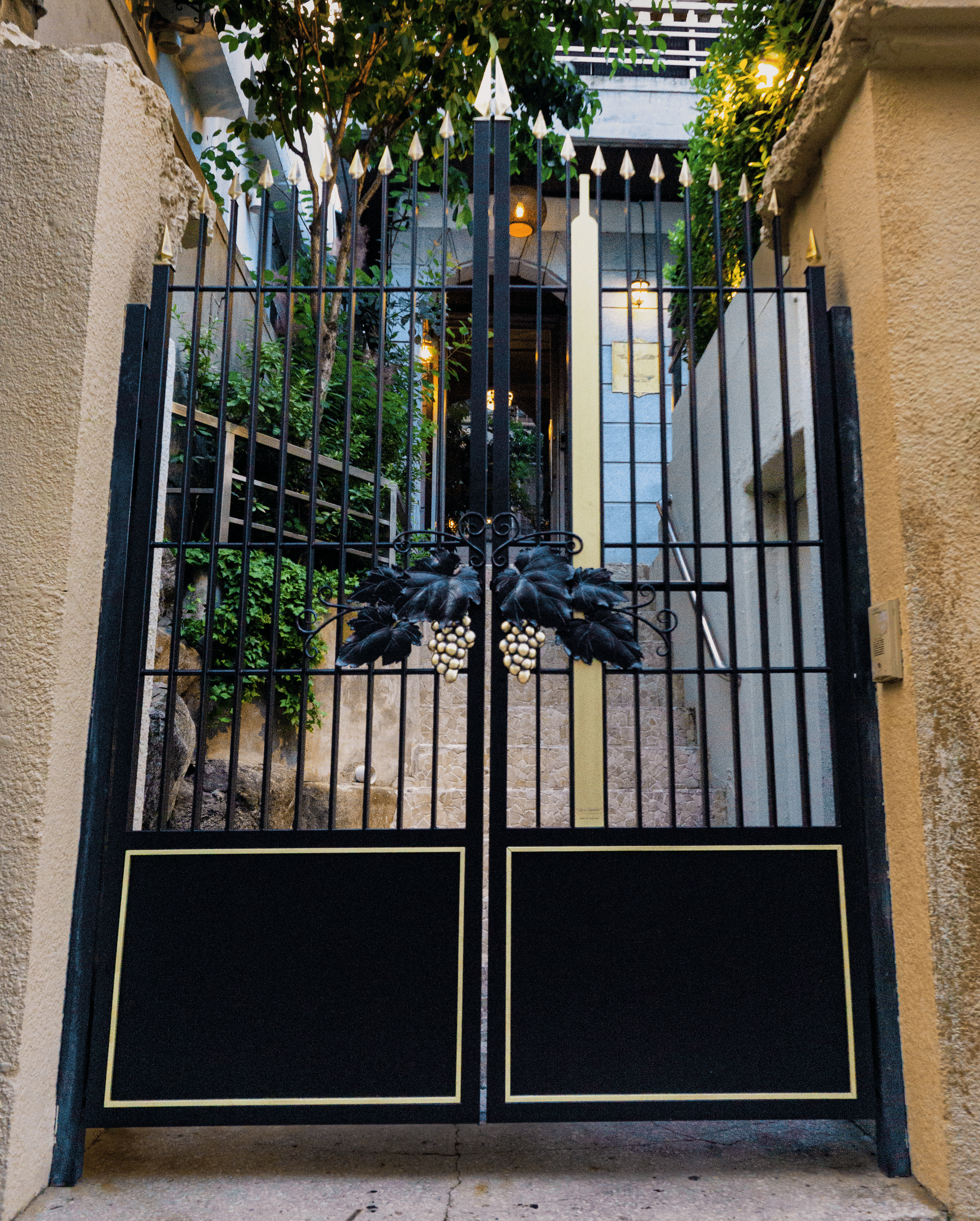 Chez Laurent <Signature Entrance> 5